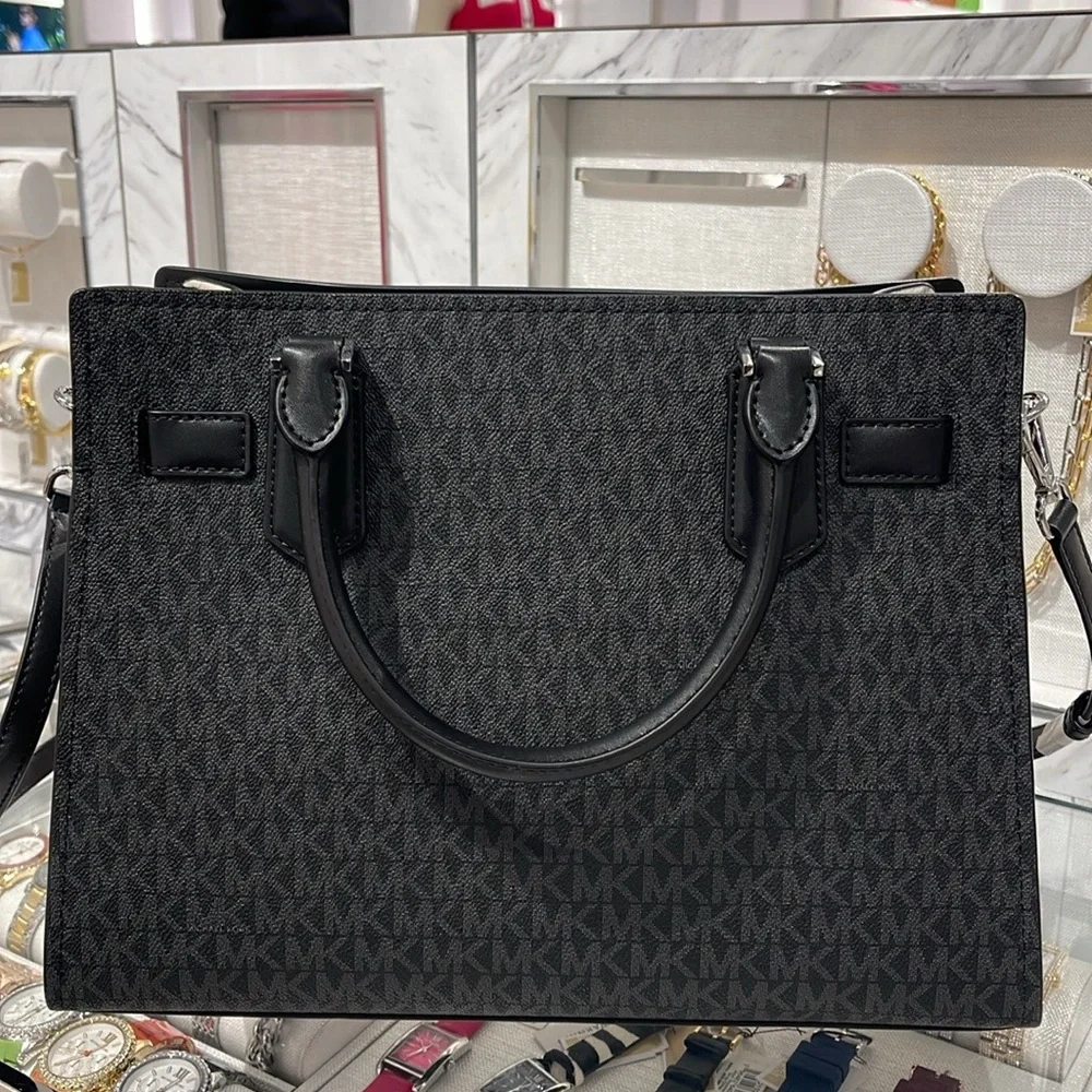 Michael Kors Hamilton Medium Signature Logo Satchel
Black 
NWT - Picture 6 of 16